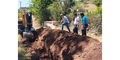 TÜRKEK YILMAZ ve Bigadiç İlçe Kordinatörü Ersin URAS: “KARKIN MAHALLEMİZE SAĞLIKLI İÇME SUYU İÇİN ÇALIŞIYORUZ”