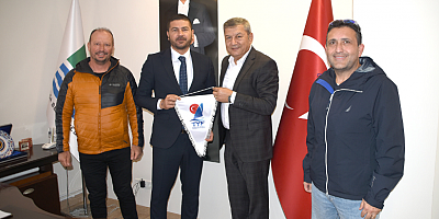 TÜRKİYE’NİN EN İYİ RÜZGAR SÖRFÇÜLERİ YENİFOÇA’DA YARIŞACAK