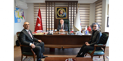 VAROL ESEN: “ÜMİT ÖZDAĞ HOCAMIZIN YANINDAYIZ, ADALETİN TECELLİ EDECEĞİNE İNANIYORUZ”