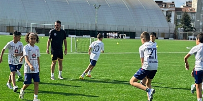 VEYSEL SARI GELİŞİM SPOR KULÜBÜ'NDE.!