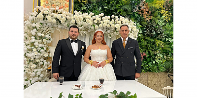 Yeniden Refah Partisi Sivrice İlçe Başkanı Güven Yıldız, Ayşenur Ve Can Sapmaz’ın Düğün Törenine Katıldı