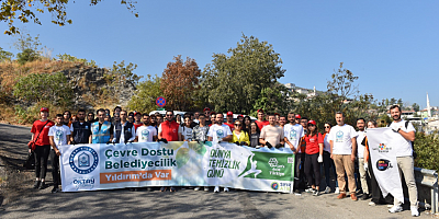 YILDIRIM’DA DÜNYA TEMİZLİK GÜNÜ’NDE 1 TON ATIK TOPLANDI