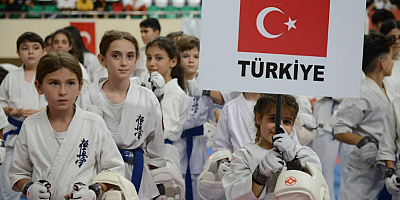 YILDIRIMLI KARATECİLERDEN 50 MADALYA