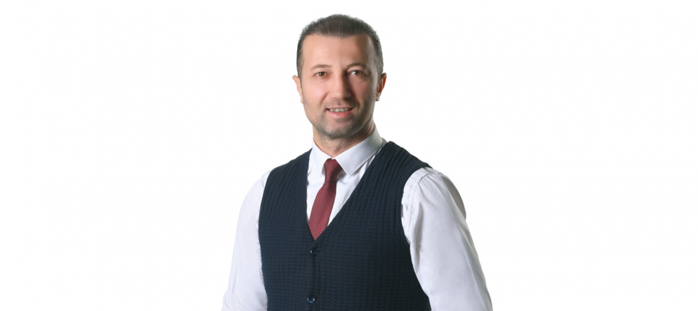 Tekin Yılmaz: Babalarımız Aileye Sabırla Güç Veren En Değerli Rehberlerimizdir