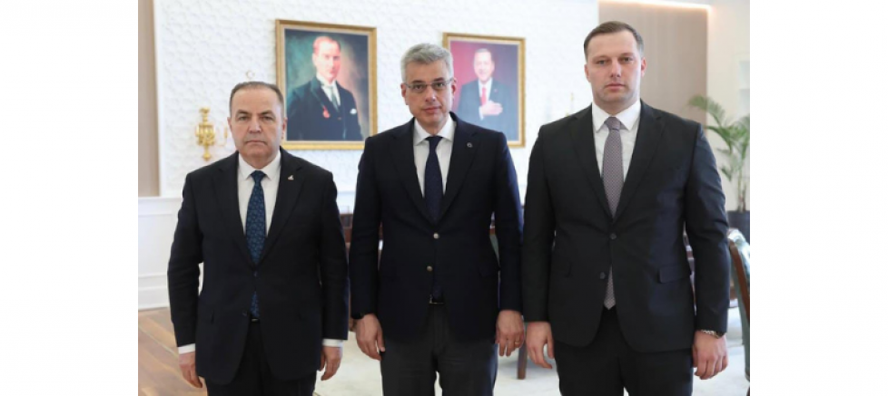 Turgut Özal Vakfı’ndan Sağlık Bakanlığı’na Ziyaret