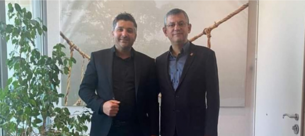 ÜMİT ÖZDAĞ GÖZALTINA ALINDI, ENGİN ŞEN TARİHİ ÖRNEKLERLE DERS VERDİ!