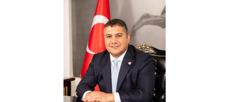 YERLİ VE MİLLİ PARTİ GENEL BAŞKANI TEOMAN MUTLU: “HALK BİZİ GÖRDÜ, HER GÜN BÜYÜYORUZ”